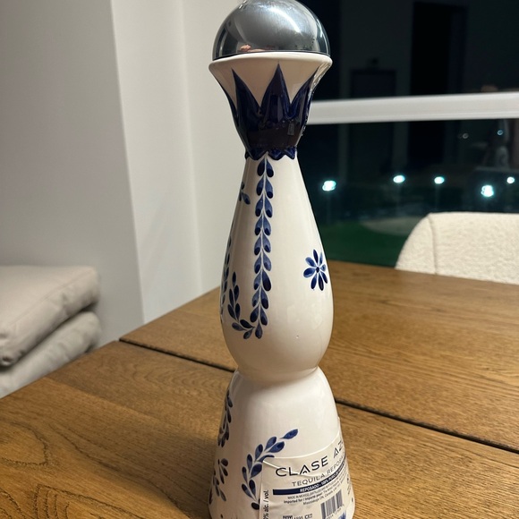 Empty Clase Azul Reposado Bottle 1 litre - Picture 6 of 10